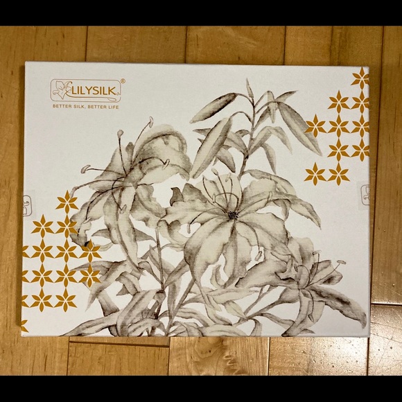 Lilysilk White Sexy Lace Silk Camisole - Picture 3 of 5